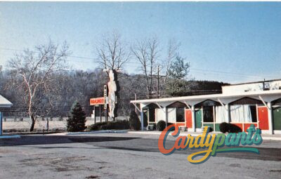 Athens, OH Highlander Motel Color View Roadside Building Postcard